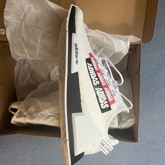 Adidas NMD R1 - Picture 4 of 7